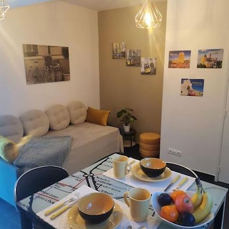 Enjoy Lisboa! - Near Metro Apartment Amadora Luaran gambar